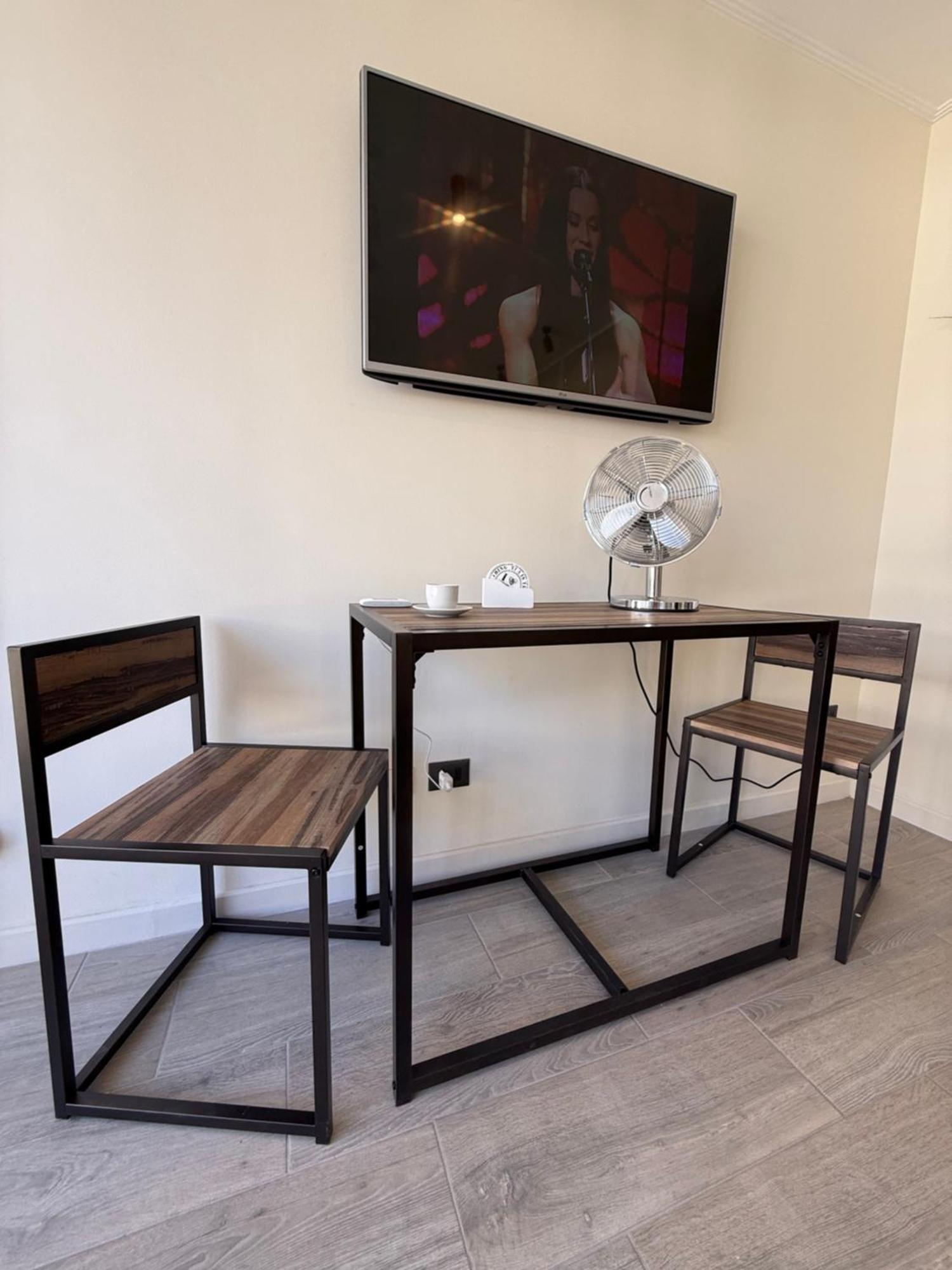 Modern - Spacious Terrace Apartamento Santiago